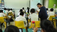 政府计划每年增聘1000名新教师 教育部力